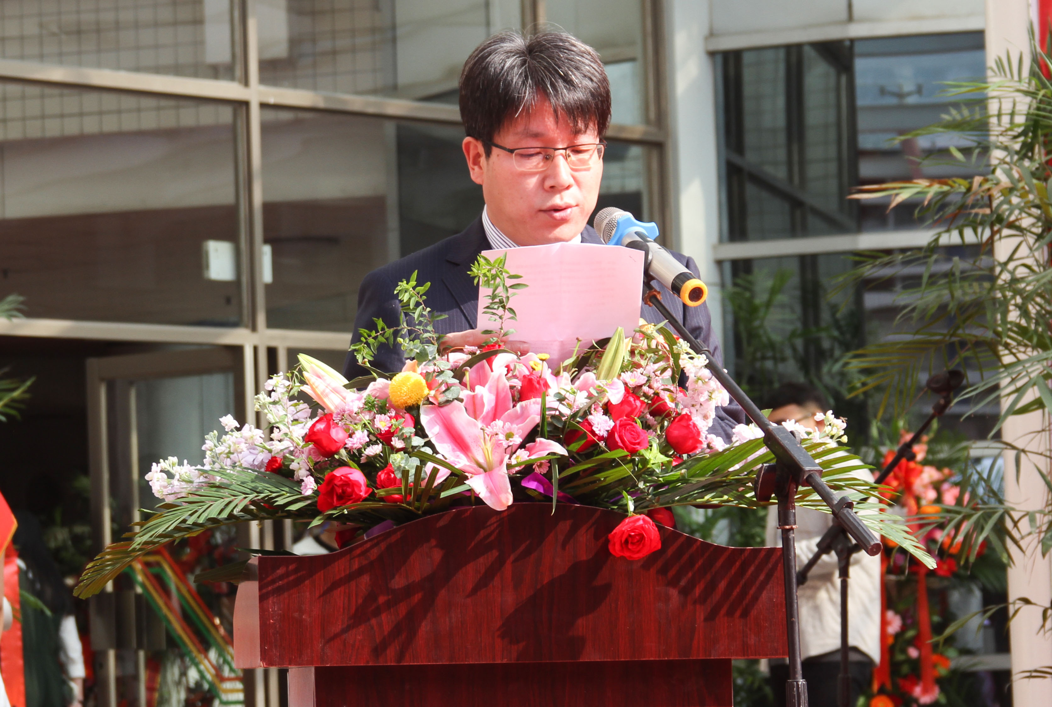 3副校长阚云超致词.JPG