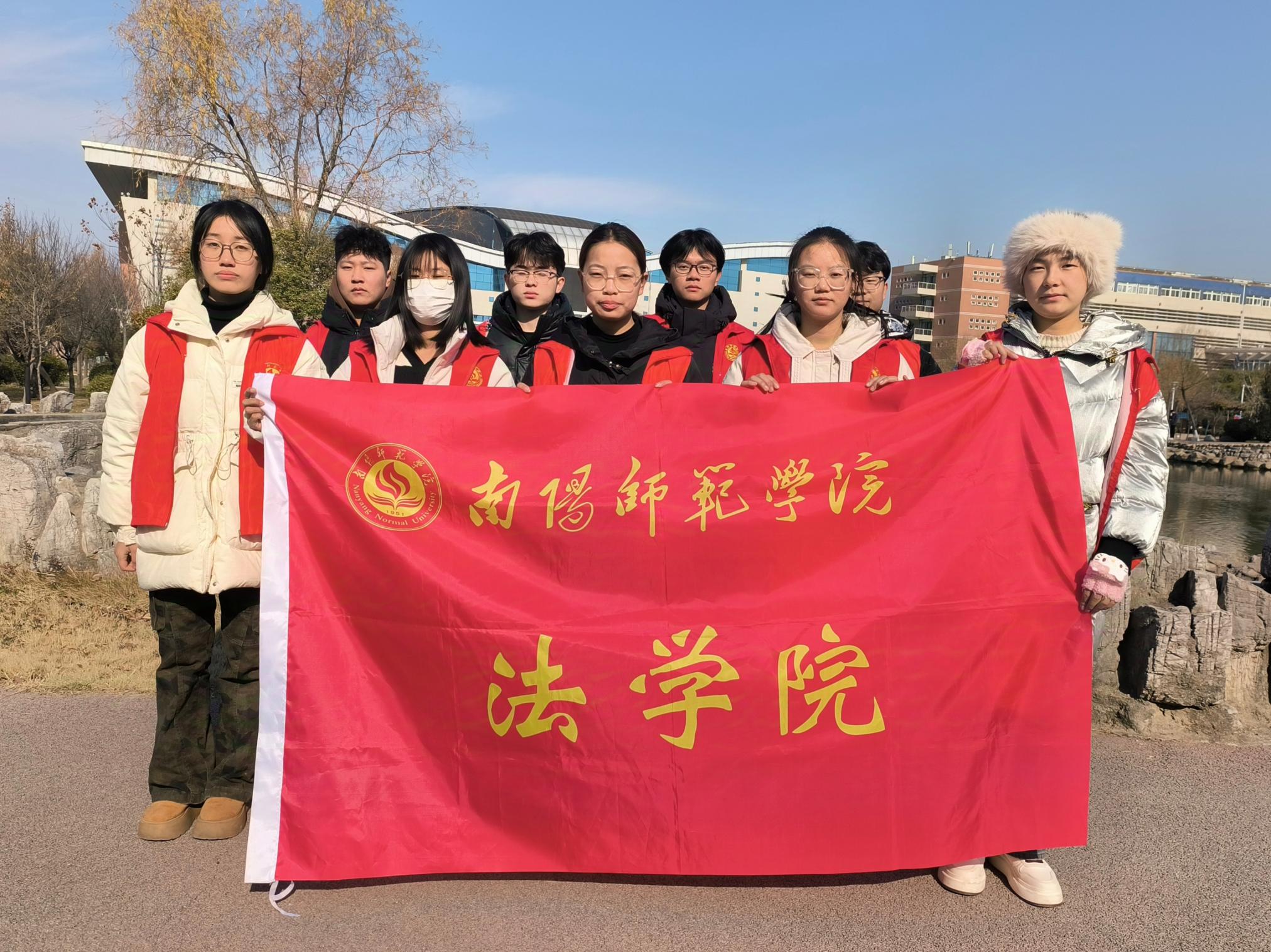 法学院2.jpg